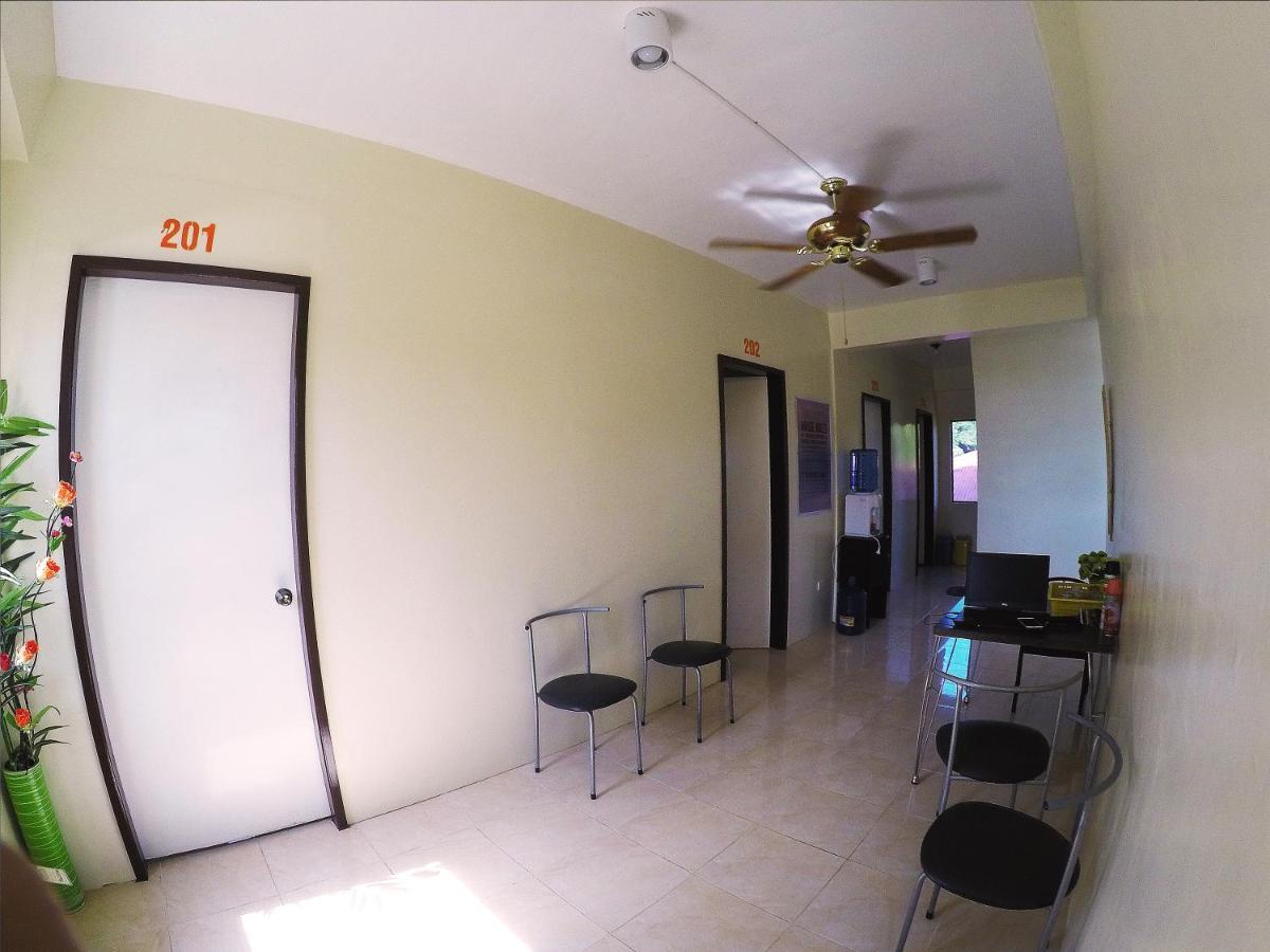 Jmp Hostel Đảo Đảo Coron Ngoại thất bức ảnh