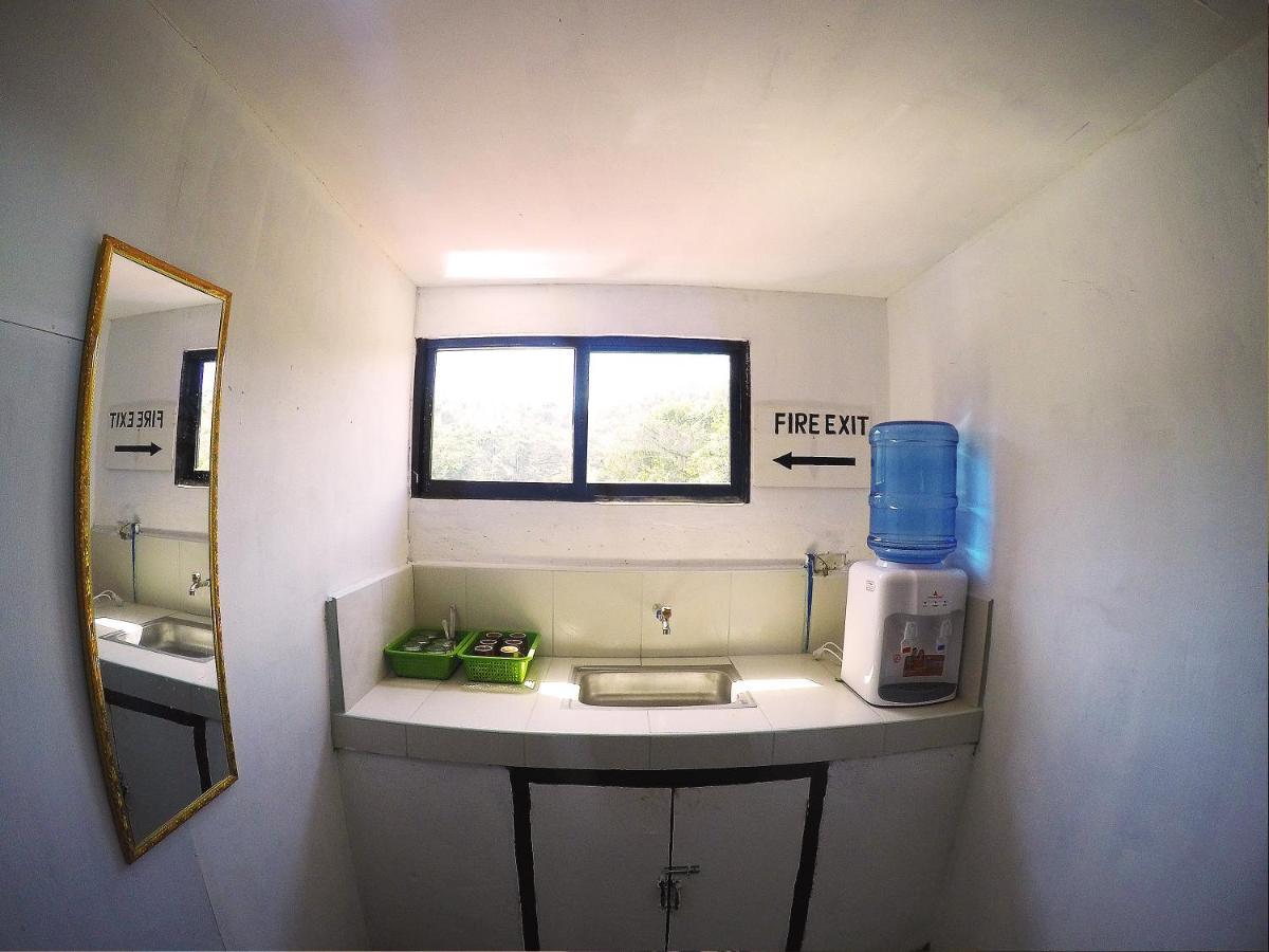 Jmp Hostel Đảo Đảo Coron Ngoại thất bức ảnh